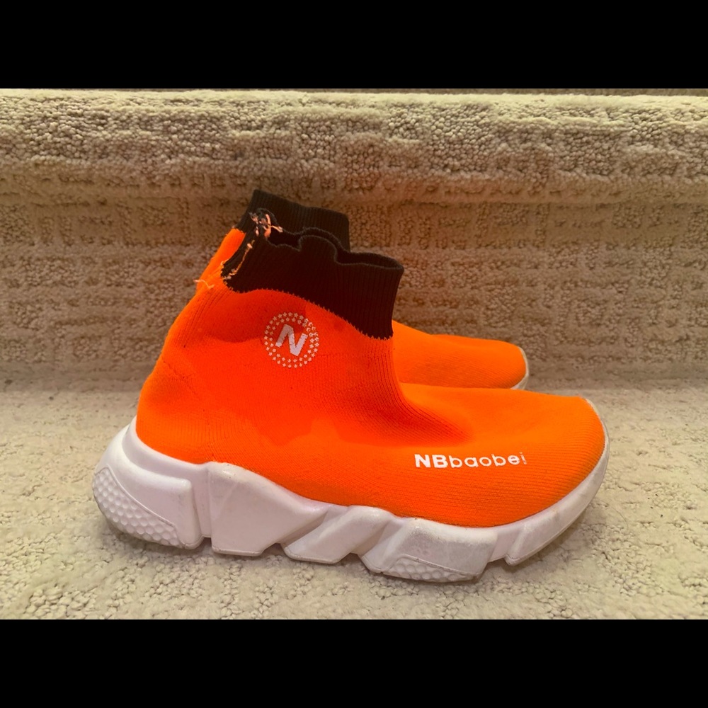 Neon color kids shoes